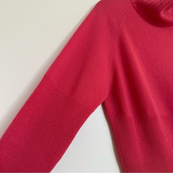 GUCCI Hot Pink 100% Cashmere Turtleneck/Cowl Neck Sweater Size Medium - Picture 5 of 14